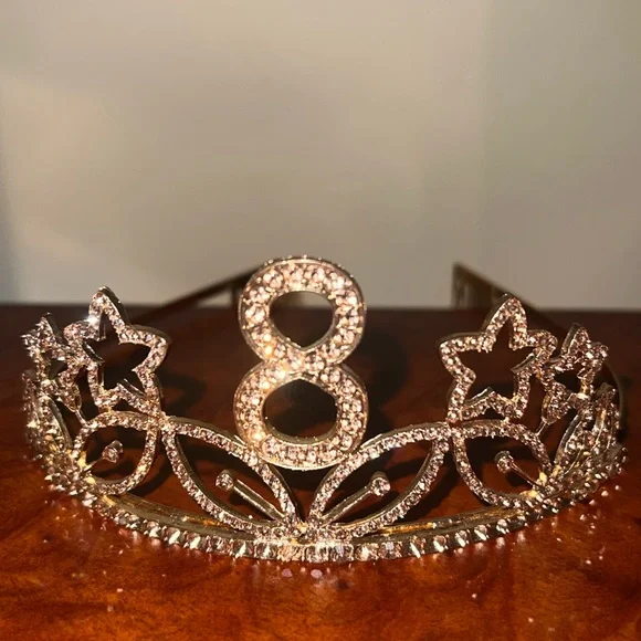 Tiara - Picture 3 of 3